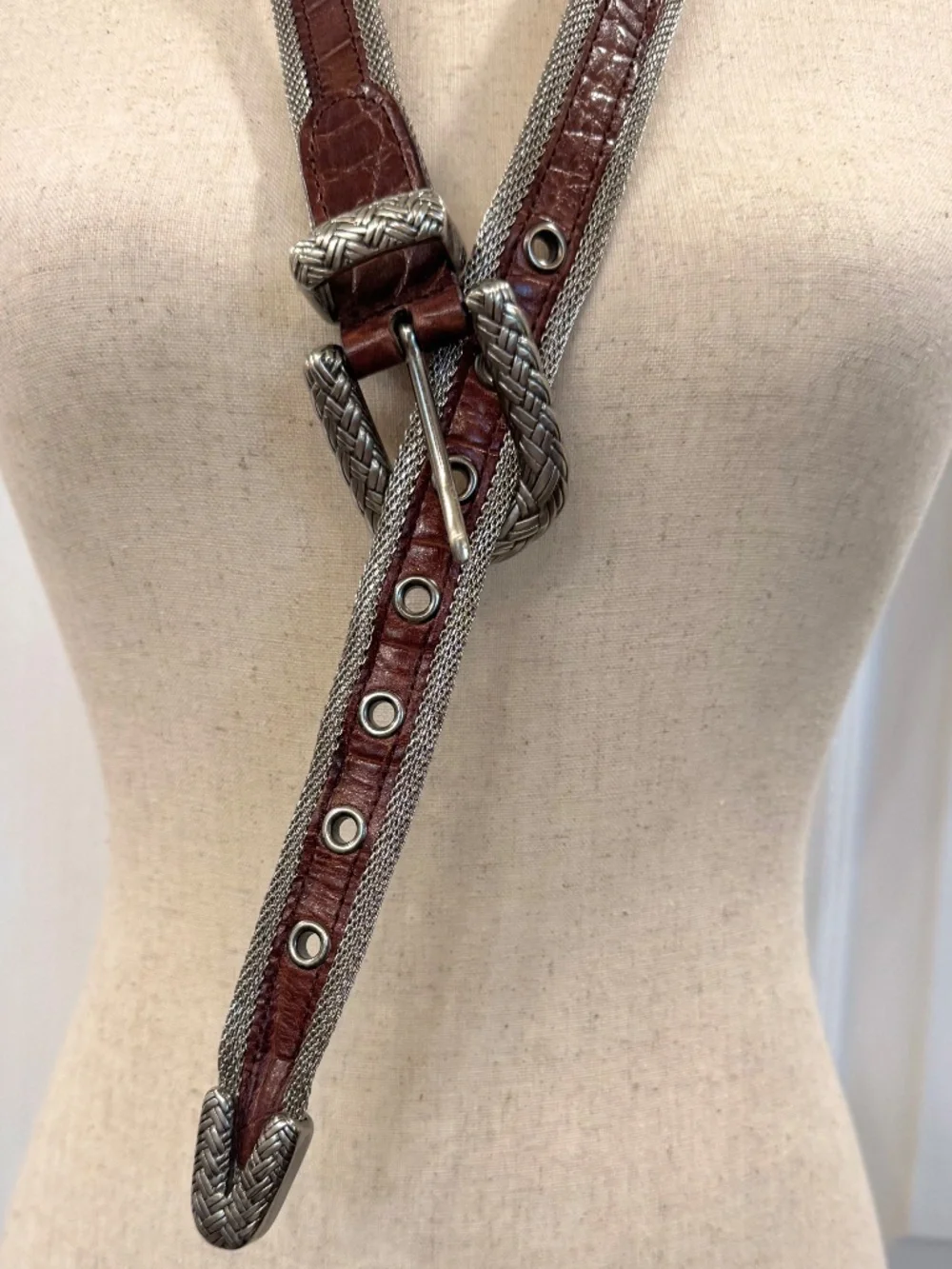 Vintage, Woman's Size Med *High End* Belt, Leather Mock-Croc & Sliver Mesh